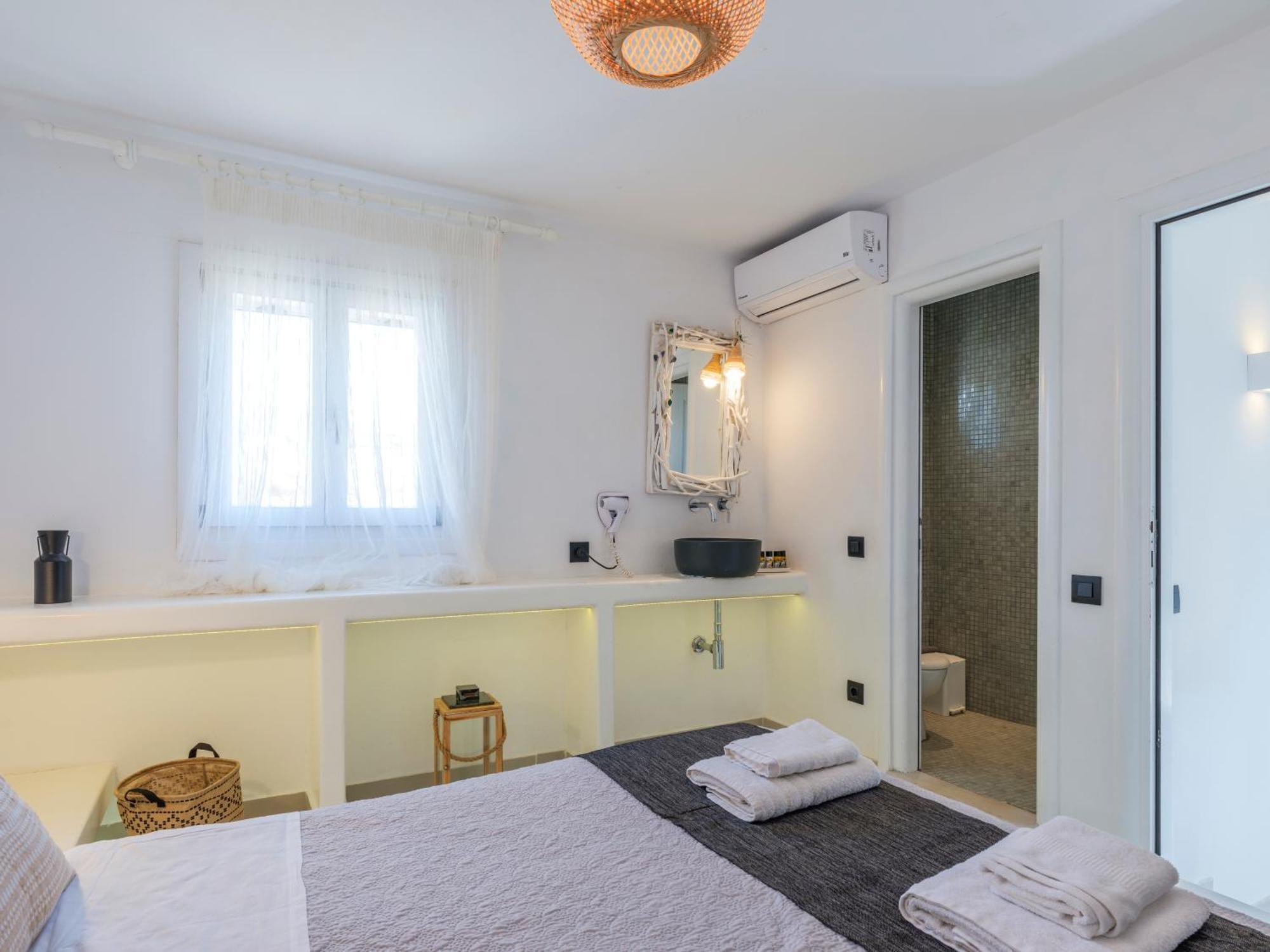 Sea Rock & Sky Private Mykonos Residence Merchia Beach 외부 사진